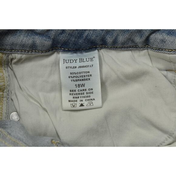Judy Blue Women's Plus Size 18W Skinny Fit Light Wash Jeans Blue Cotton Blend - Picture 2 of 8
